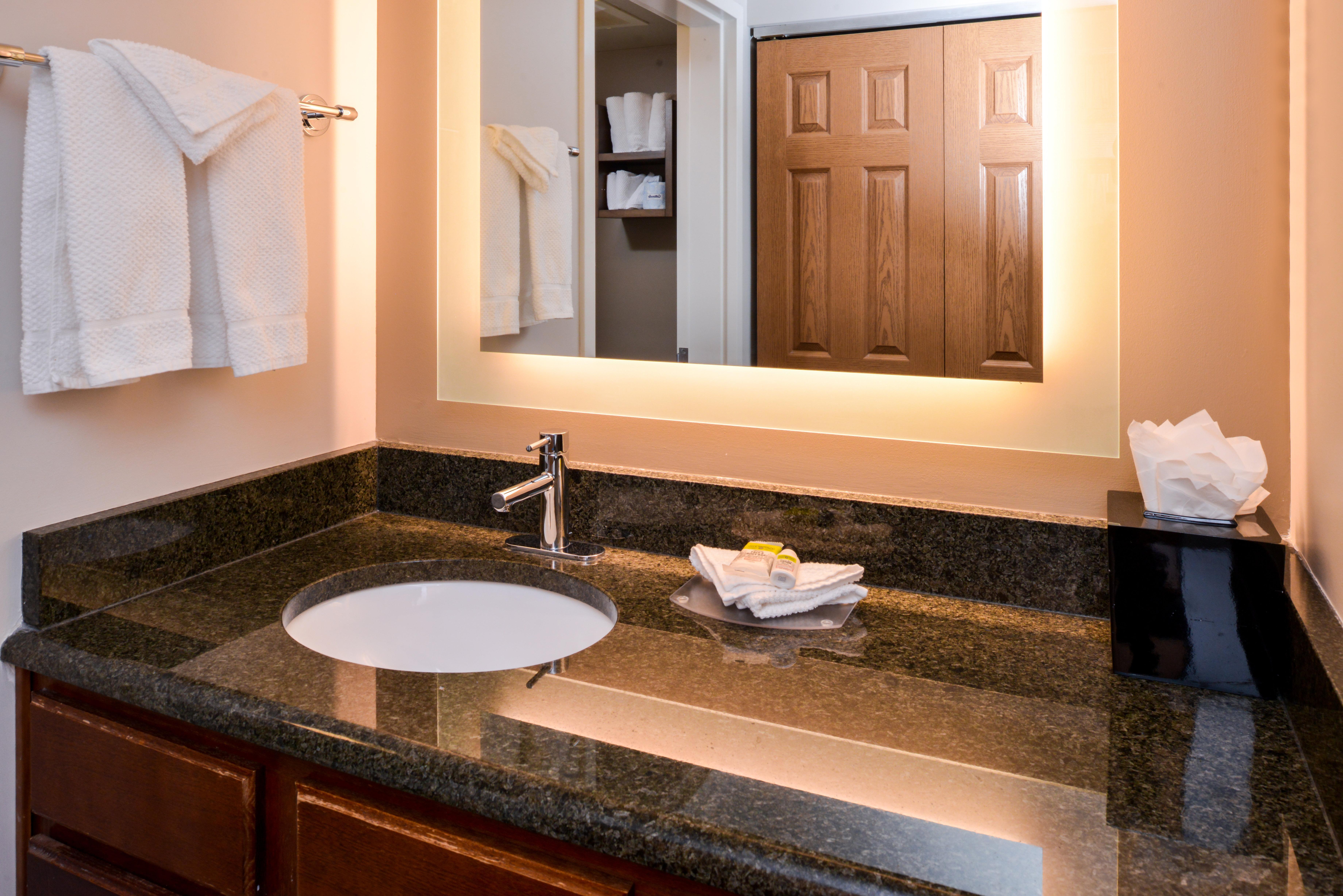 Staybridge Suites Indianapolis Downtown-Convention Center By Ihg Exterior photo
