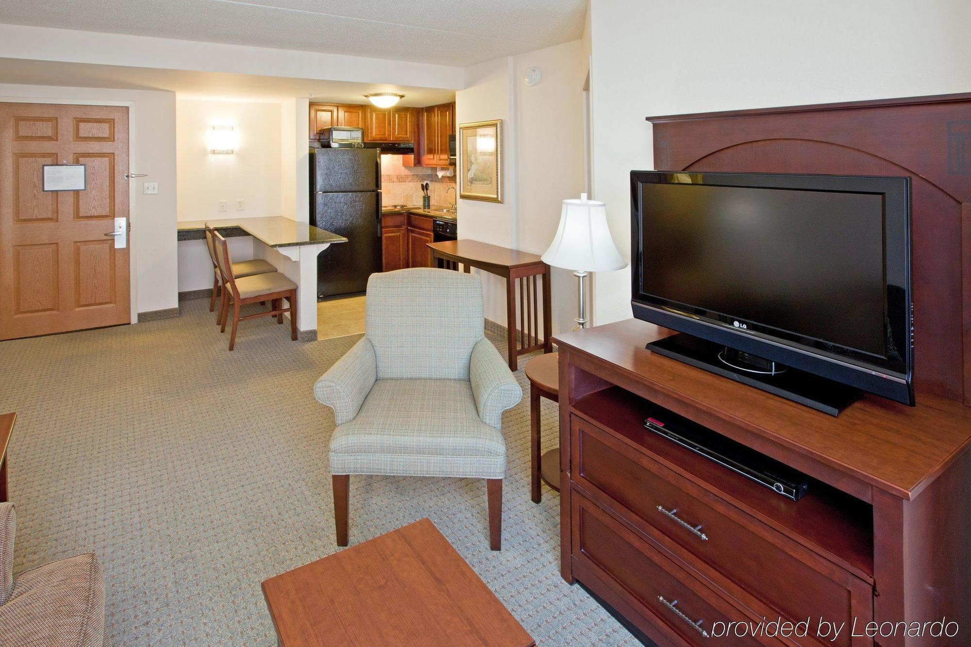 Staybridge Suites Indianapolis Downtown-Convention Center By Ihg Exterior photo