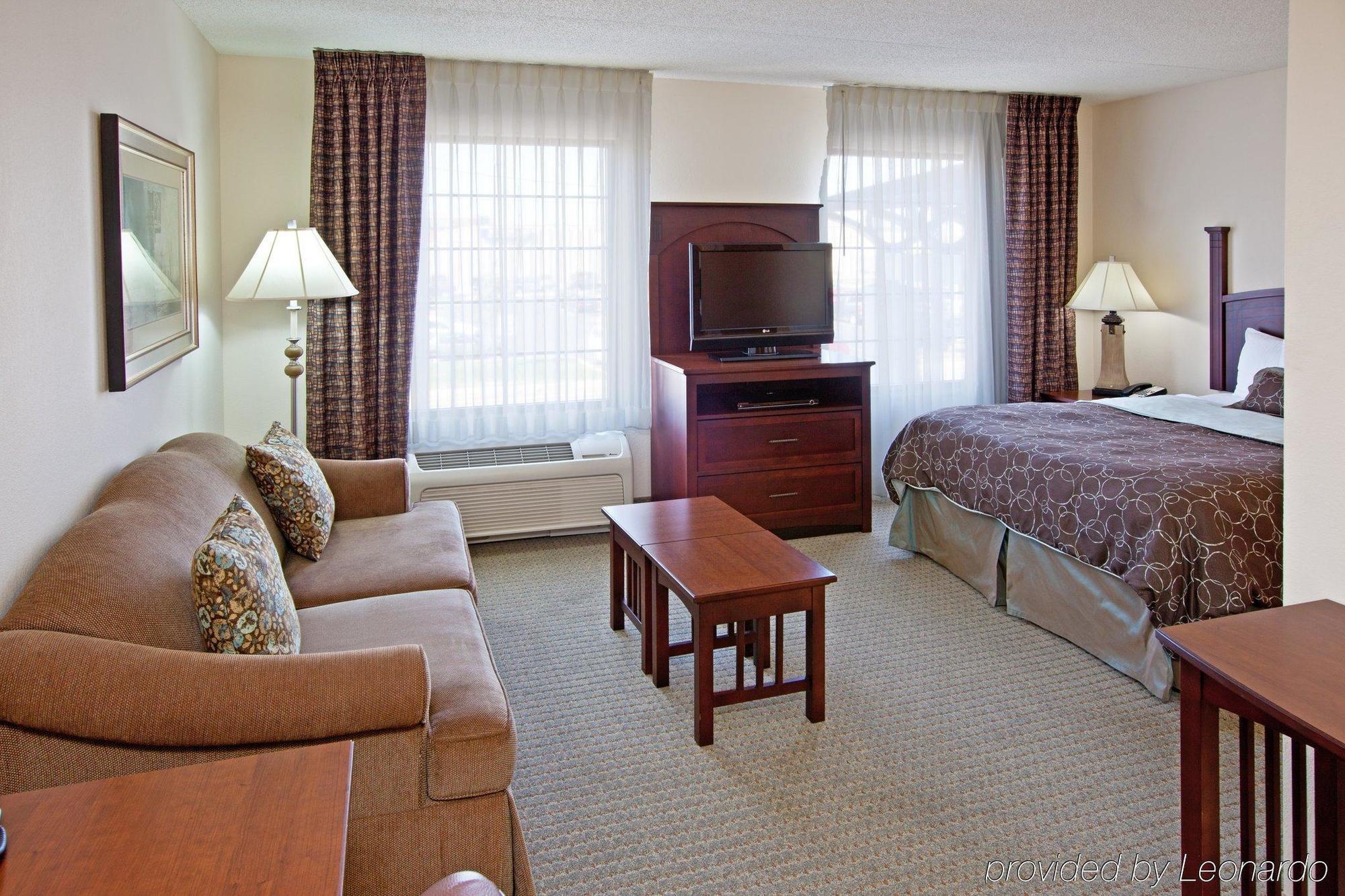 Staybridge Suites Indianapolis Downtown-Convention Center By Ihg Room photo