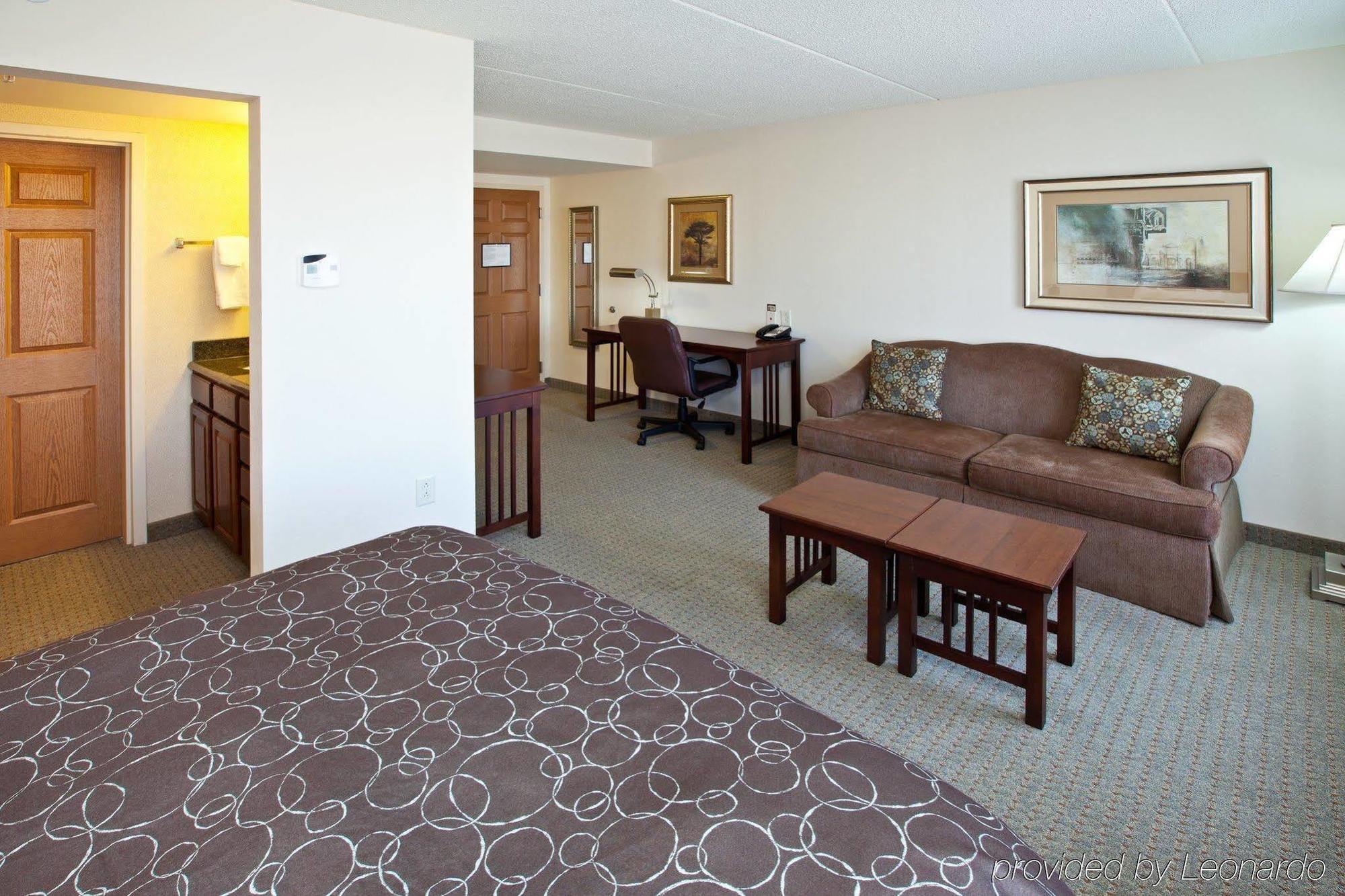 Staybridge Suites Indianapolis Downtown-Convention Center By Ihg Exterior photo