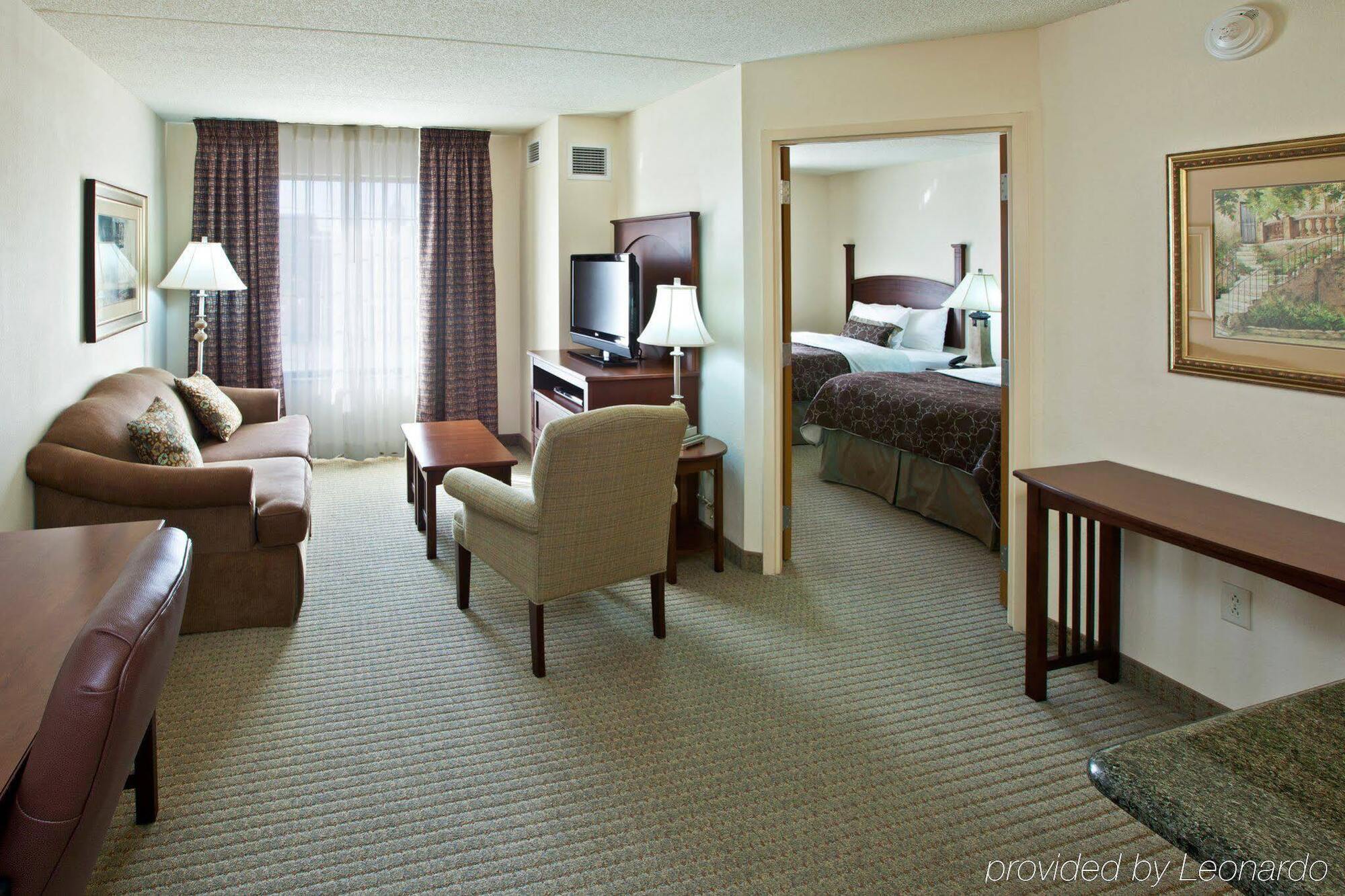 Staybridge Suites Indianapolis Downtown-Convention Center By Ihg Exterior photo