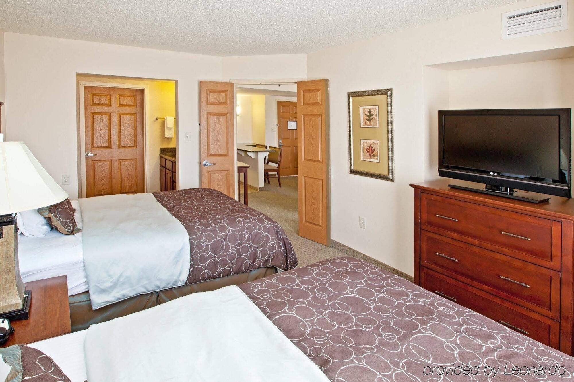 Staybridge Suites Indianapolis Downtown-Convention Center By Ihg Exterior photo